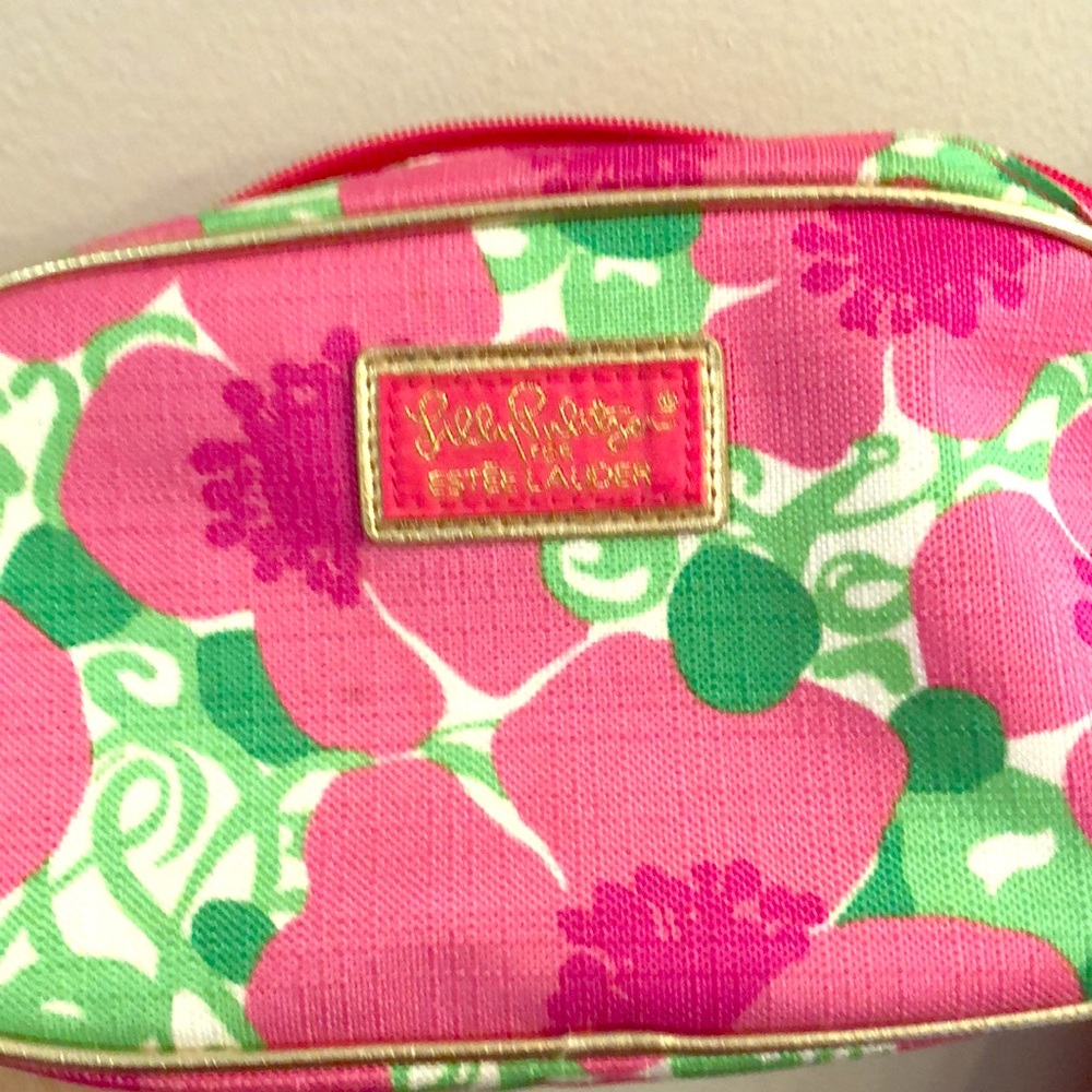 Lilly Pulitzer for Estée Lauder makeup, etc bag